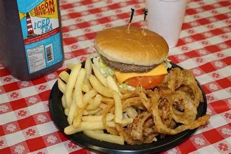 Winstead's Steakburger. . Fast food newr me